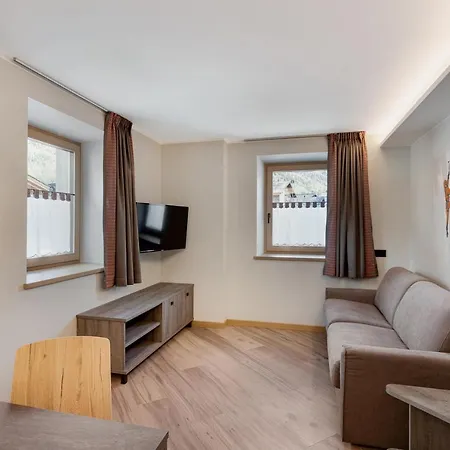 Ice Mountain Planet House *